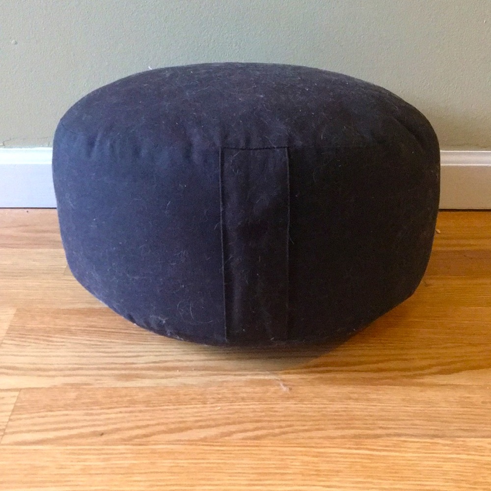 Meditation cushion